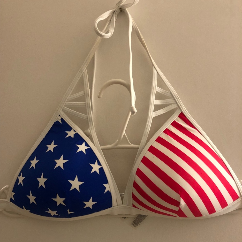Bikini top